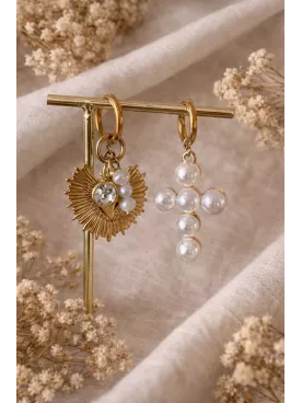 Boucles d’oreilles croix en perles et Cœur sacré – Créoles dorées élégantes – Bijou symbolique chic femme