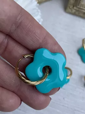 Boucles d’oreilles fleurs bleu lagon duo mère fille – Coffret cadeau comme maman | Lueur de Perles