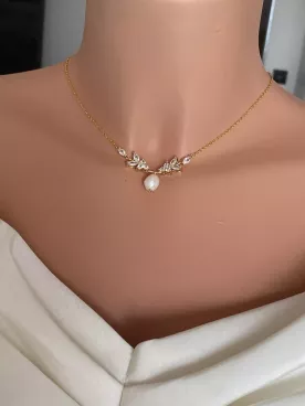 Collier de dos mariage perles d'eau – bijou de mariée élégant -Cascade de cristal