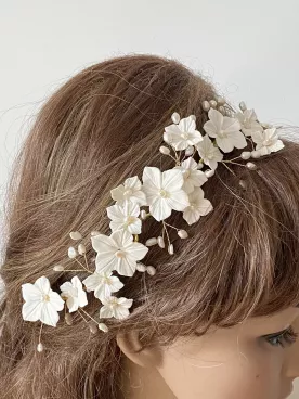 Ornement cheveux mariée fleurs ivoire et perles | Accessoire mariage romantique- Romane