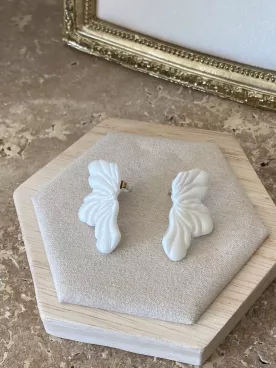 Boucles d’Oreilles Mariée – Fleur Élégante et Chic- Gardenia Blanc