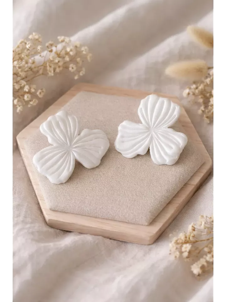 Boucles d’oreilles Fleur d’oranger blanc – Élégance florale pour mariée