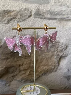Boucles d’oreilles Nœud Rose Scintillant – Strass & style glamour féminin