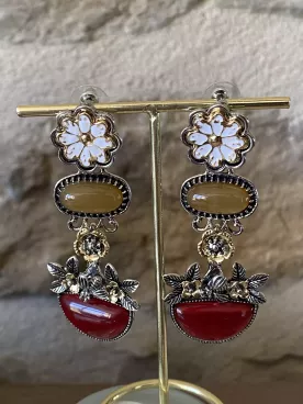 Boucles d’oreilles florales rouge & doré – Style bohème chic à pierres colorées