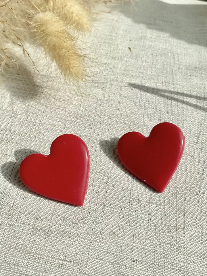 Boucles d’oreilles cœur XXL rouge – Style audacieux et romantique