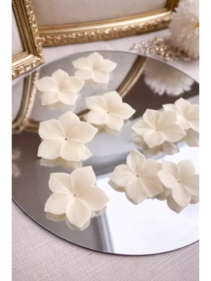 Lot de 10 fleurs crème – Porcelaine froide souple | DIY, fleur de cerisier & loisirs créatifs