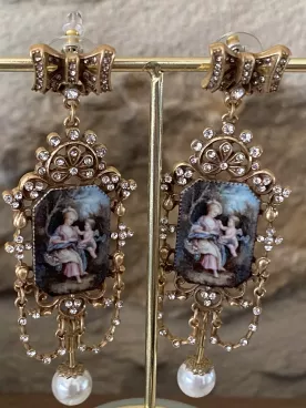 Boucles d’oreilles baroques XXL – Camée romantique et perle élégante