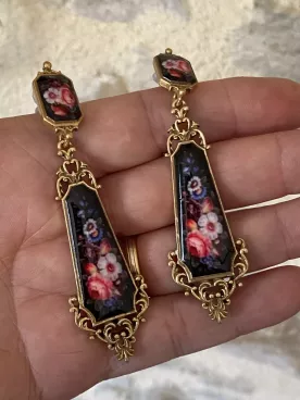 Boucles d’oreilles florales baroques XXL – Bijou noir élégant et raffiné