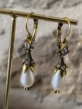 Boucles d’oreilles mariage perle goutte – Bijou vintage doré élégant pour mariée