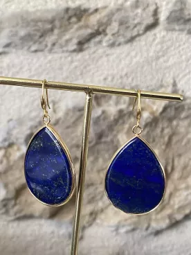 Boucles d’oreilles goutte pierre bleue et doré – Bijou élégant en lapis lazuli