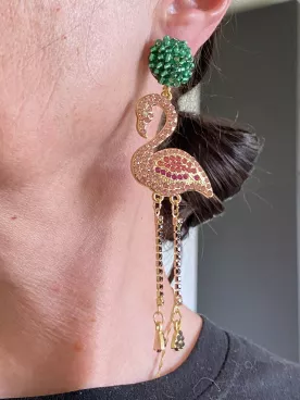 Boucles d’oreilles flamant rose dorées avec strass – bijou original et coloré