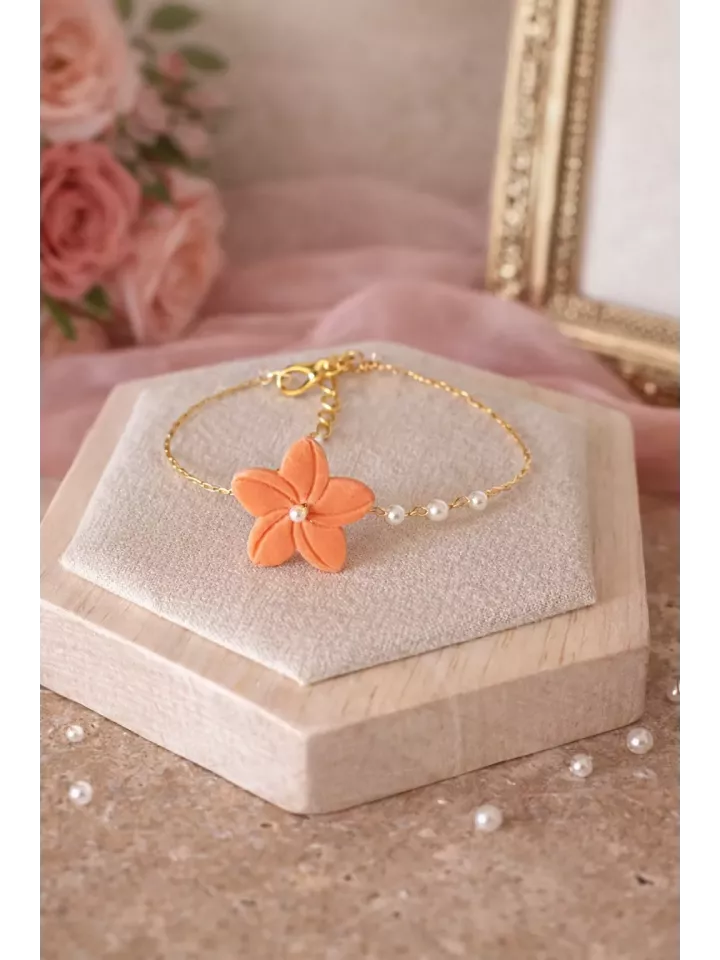 Bracelet Corail Solaire – Fleur fait main – Bijou mariage coloré perles & doré