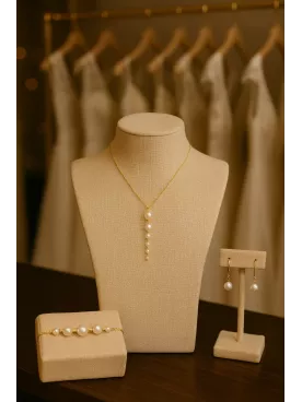 Parure Mariée Éclat de Perle, Collier Cascade Bracelet Boucles Perles Nacrées Dorées