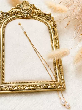 Pendentif de Dos Mariée – Sublimez un Collier Précieux, Chargé d’Émotion, pour Votre Mariage