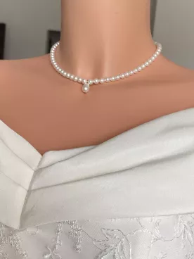 Garde – Collier de mariée en perles nacrées Swarovski et goutte centrale