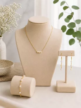 Parure Mariée Ivoire Ivoélia – Collier, Bracelet et Boucles d’Oreilles en Perles Nacrées Dorées