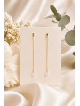 Boucles d’oreilles Apolline – Gouttes cristal dorées pour mariée.