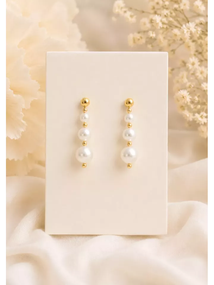 Boucles d’oreilles de mariée Louane – Perles nacrées et détails dorés