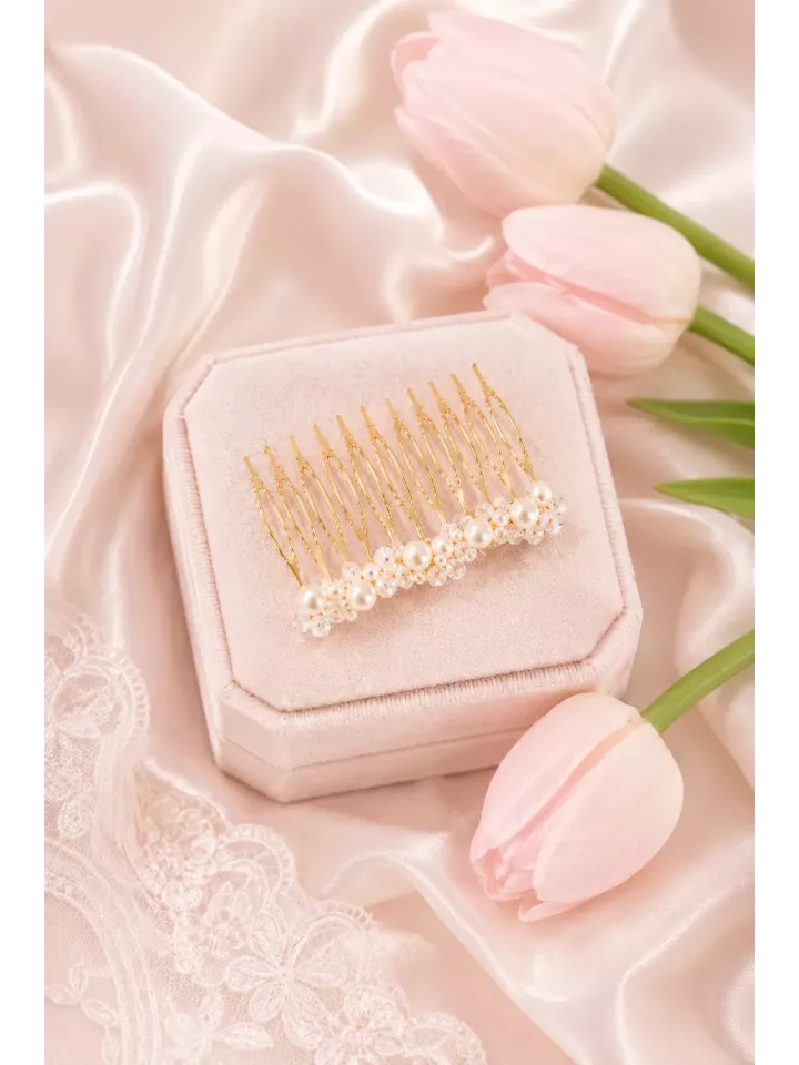 Peigne de mariée Héra — Perles nacrées et éclat Swarovski