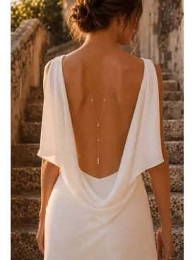 Collier de dos mariée Inné – perles nacrées et chaîne dorée