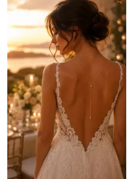 Collier de dos Fiorella – Bijou de mariée délicat en perles nacrées et chaîne dorée