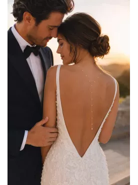 Collier de dos Nolia – Collier de mariée délicat aux fines perles nacrées