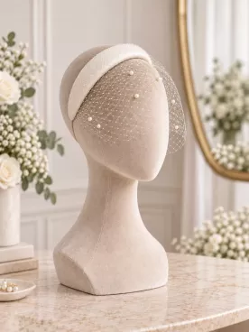 Serre-tête de mariée avec voilette perlée, charme vintage et élégant- Madeleine
