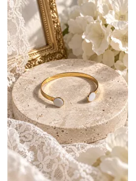 Bracelet Doré à l’Or Fin avec Cabochons en nacre – Douceur et Harmonie