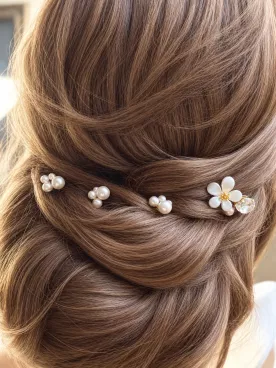 Pics à cheveux de mariée fleuris avec perles nacrées et cristal - Rosélia
