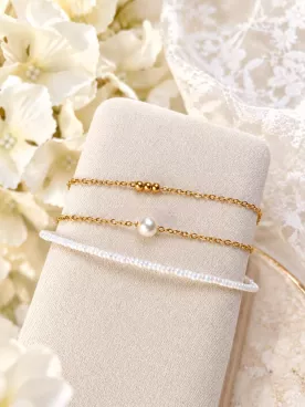 Bracelet de mariée doré à trois rangs, perles nacrées et détails dorés- Sidonie