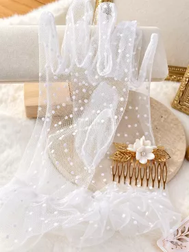 Coffret Héritage – Accessoires de mariée avec gants en tulle à pois, peigne à cheveux doré et pochette cadeau