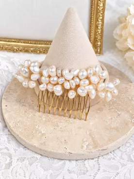 Peigne de mariée Nacrescence – Perles d’eau douce baroques et finition dorée | Bijou de cheveux élégant