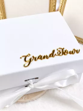 Box Grand Jour – Coffret Cadeau Mariée Complet avec Accessoires Beauté, Kit de Survie et Cadeau Surprise